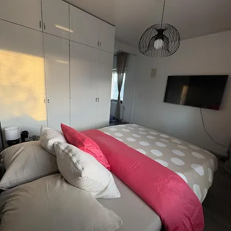 Διαμέρισμα Flat In *